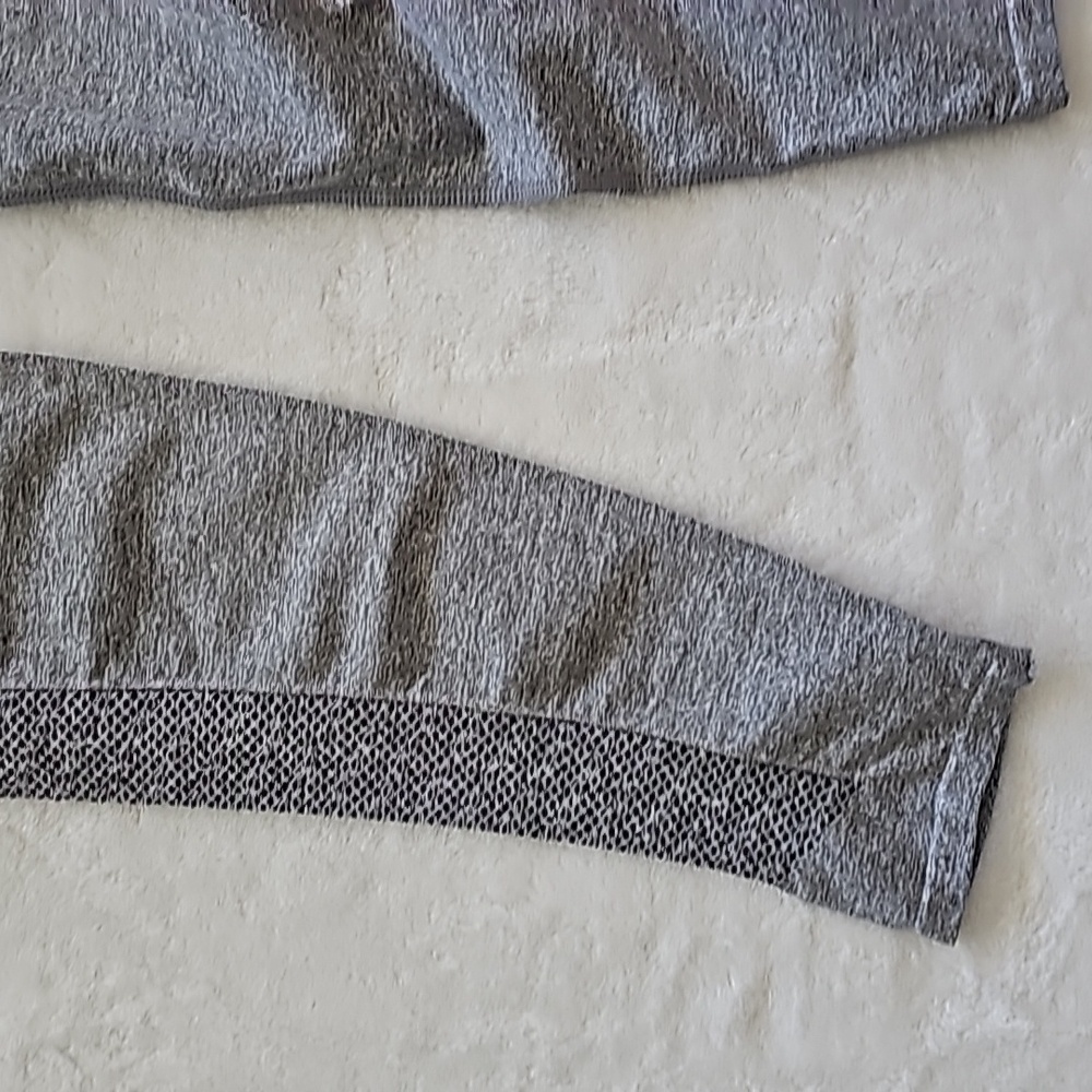 Fabletics leggings - Picture 3 of 7
